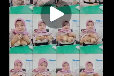 Bu Guru Exhib Pamer Tete Tobrut Di Ruang Kantor Dewasa Muda